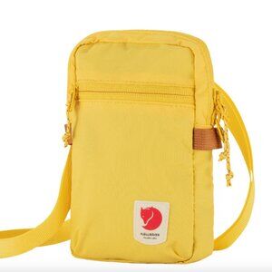 Mellow Yellow Fjallraven High Coast Pocket